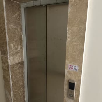 TOKİ Asansörün 2 Aydır Çalışmaması Ve Diğer Sorunlar