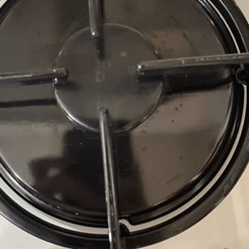 Hoover Ankastre Sette Çizikler Oluşmaya Başladı