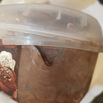 Migros Kırık Dondurma Kabı Erimiş Dondurma