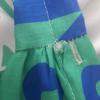Hr Butik'ten Aldığım Elbise Yırtık Geldi