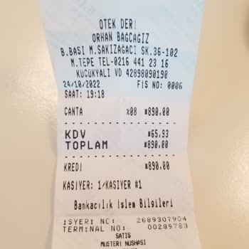 Benetton Marka Deri Çantada Dökülmeler