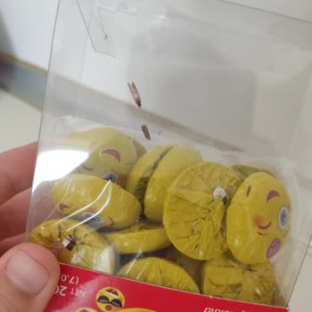 Elit Çikolata Elit Marka Çikolata Kurtlu Çıktı