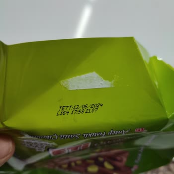 Eti Çikolata Küflü Gibi