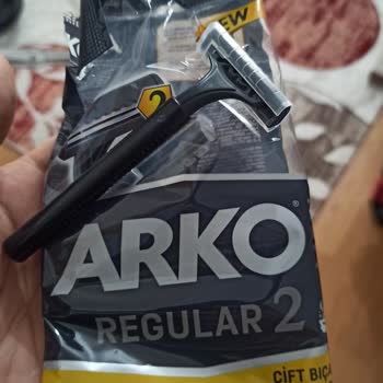 2 Bıçaklı Arko Marka Jilet Yüzümü Mahvetti