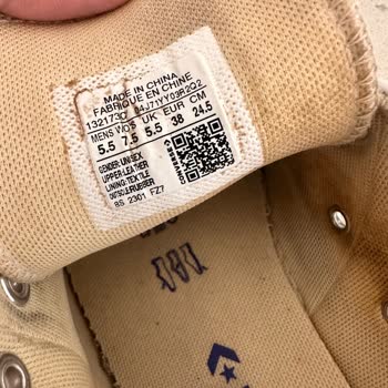 Converse Çok Kısa Zamanda Aşındı