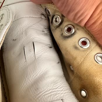 Converse Çok Kısa Zamanda Aşındı