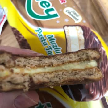 Ülker Muzlu Halley Bayat Ve Bozuk Çıktı