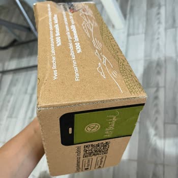 Yves Rocher İsimli Markanın İki Ürünü Eksik Göndermesi