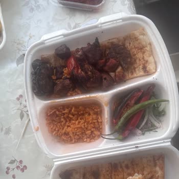 Yemeksepeti Yemek İçeriğinin Farklı Ve Az Çıkması