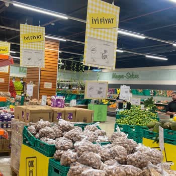 Kayaşehir Migros Çalışanları Yardımcı Olmuyor