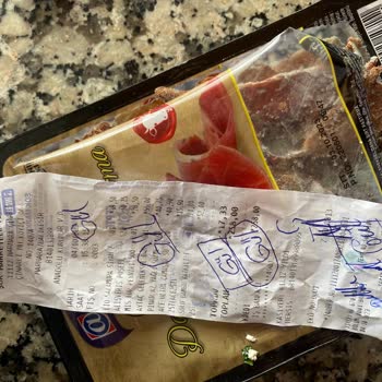 Şok Market Son Kullanma Tarihi Geçmiş Ürünü Sattı