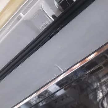 Bosch Gövde Plastiklerinde Ki Hasar Ve Paslanmalardan Dolayı Değişim İsteği