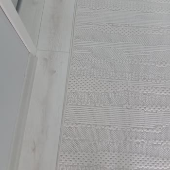 Nilay Halı Mobilya Sorumsuz İlgisiz Satıcı