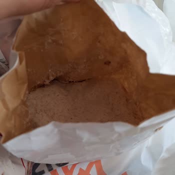 15 Temmuz Mahallesi Nurolpark Migros Bemtat Organik Unları Böceklenmiş