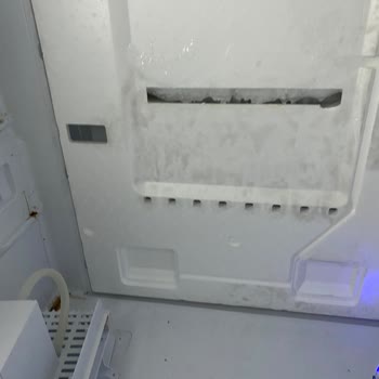 Arçelik Çözülmeyen Buzdolabı Tamir Süreci Sonucu Değişim Talebi