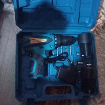 Dewalt Çakma Bir Ürün Geldi