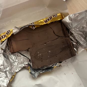 Ülker Bozuk Ve Bayat Çikolata