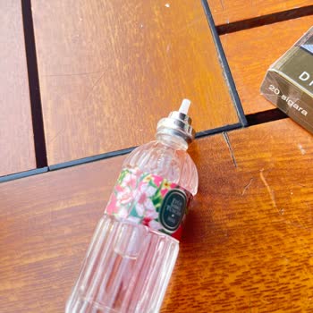 Eyüp Sabri Tuncer Kolonya Kapağı Konulmamış