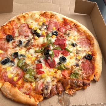 PizzaLazza Arnavutköy Sipariş Hatası Ve Sürekli Yapmaları