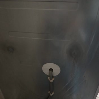 Arçelik Buzdolabım Kanallarının Tıkanması Sonucu Su Damlatıyor!