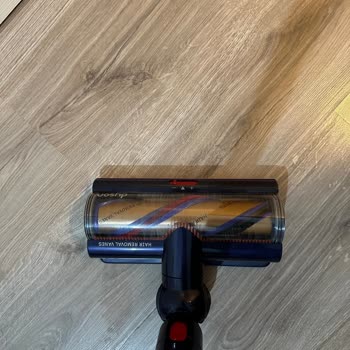 Dyson Gen5 Halı Başlığı Aşırı Gürültülü Ve Titreşimli Çalışıyor.