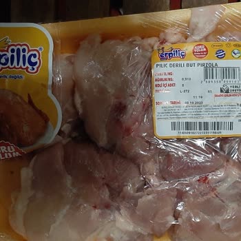 Hakmar Güzelyalı Bozulmuş Tavukları Satıyor