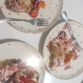 Yavuz Pastanesi (Maltepe) Yavuz Pastanesi (Maltepe) Bozuk Pasta Yavuz Pasta Cafe