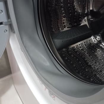 Bosch Çamaşır Makinesi Sulu Çıkarıyor
