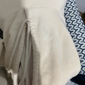 DeFacto Sweatshirt 1 Yıkamada Aşırı Derecede Tüylendi