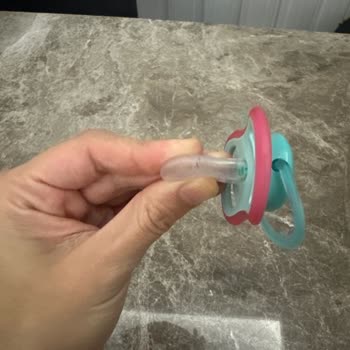 Philips Avent Emzik Yırtılması