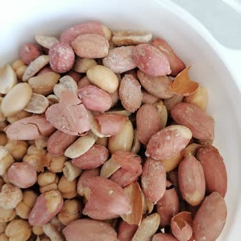 Çerezya Tuzluk Fıstık Paketin Yarısı Çürük Çıktı