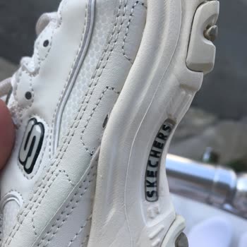 Skechers D'lites 6 Ay Olmadan Açılmaya Başladı