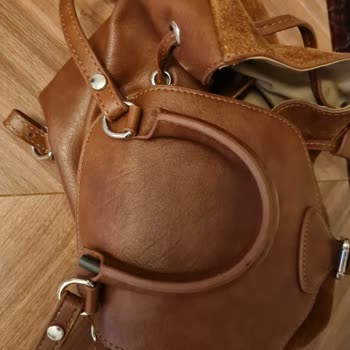 Elle Ayakkabı Elle Çanta Deformasyon