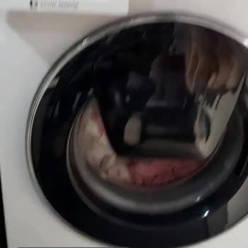 Tehlike Saçan Samsung Eco Bubble, Artık Biri Sesimi Duysun Yeter!