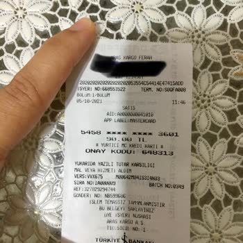 Tekin Acar Kozmetik (Kadıköy) Tekin Acar Parfüme Mağdur Etti
