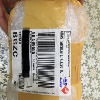 Tekin Acar Kozmetik (Kadıköy) Tekin Acar Parfüme Mağdur Etti
