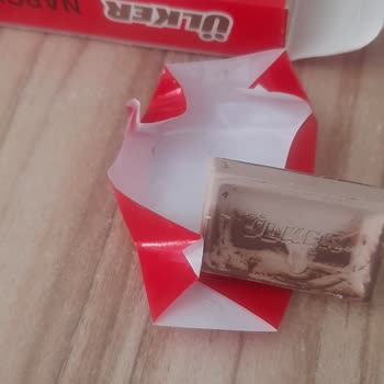 Ülker Bozuk Çikolata Beyaz Ve Kuru