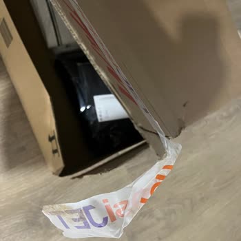 Hepsijet Kargo İle Gelen HM Paket İçinde Ki Ürünlerim Alınmış