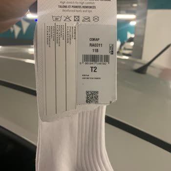 Lacoste Etiketten Tutarsız Fiyat