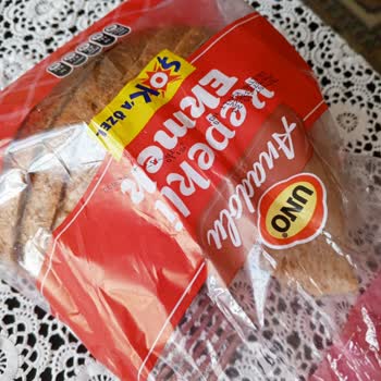 Uno Ekmek Ekmekten Tahta Parçası Çıktı