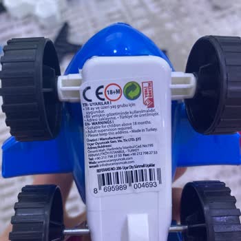 A101'de Oyuncak Uçağı Yokmuş! Hasta Çocuğumu Ağlattınız!