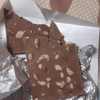 Nestle Damak Çikolata Tarihi Yeni Olmasına Rağmen Bozuk Çıktı.
