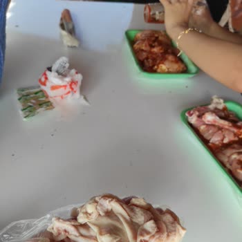 Yunus Market Bir Marketin Kusurlu Tavuk Pirzola Satışı