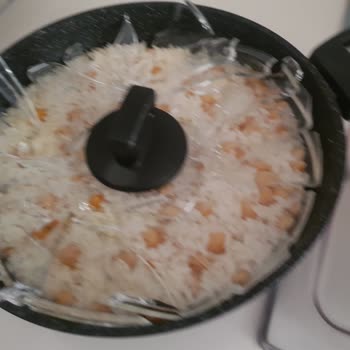 Karaca Züccaciye Karaca Tencerenin Cam Kapağı Yemek Pişerken Patladı