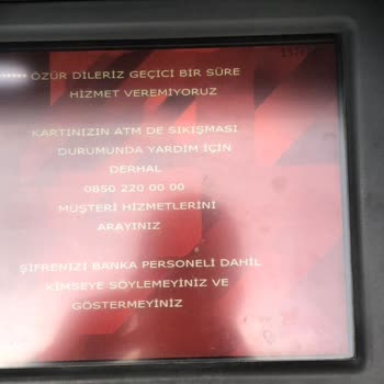 Ziraat Bankası ATM'si Paramı Yuttu
