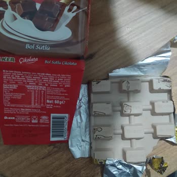 Ülker Sütlü Çikolata Bozuk Çıktı