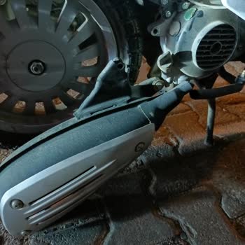 Arora Motor Cappucino 50 CC, Yolda Egzoz Düştü
