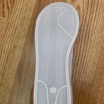 Lovesneakerstr Lovesneaker.com.tr Yanlış Ürün Gönderip Değişim İçin Para İstiyorlar