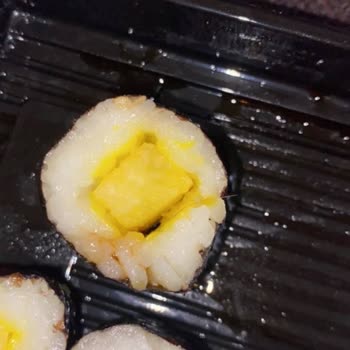 Shaku Gıda Yemekten Kıl Çıktı