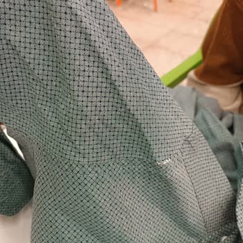 Tudors Gömlek Defolu Üründen Kaynaklı